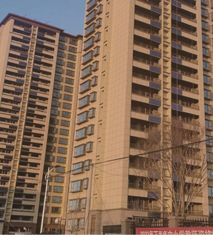 Application case of balcony wall hanging